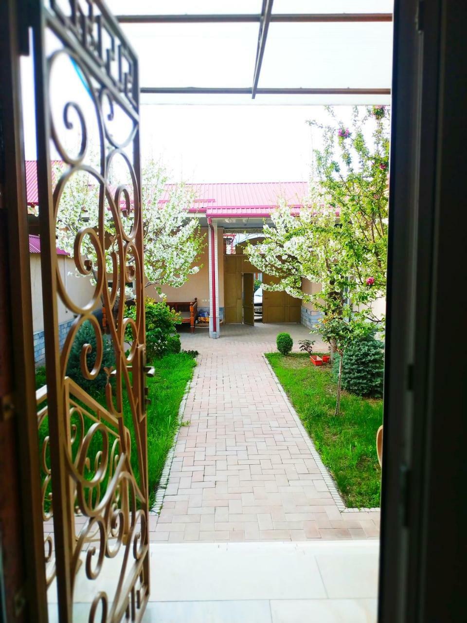 Rakat Inn Navigator Tashkent Exterior photo